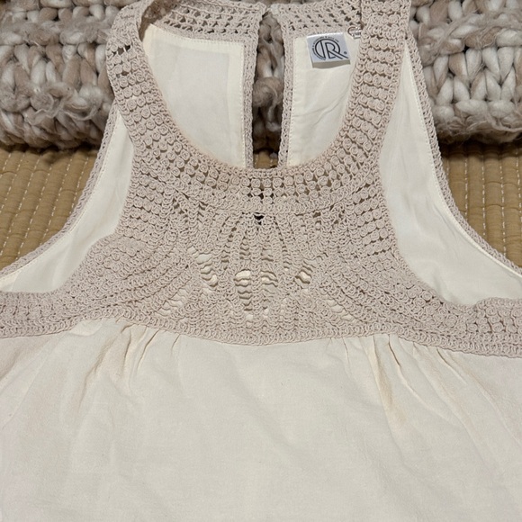 Sleeveless Cream Kids Dress - Picture 2 of 5